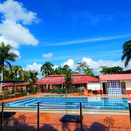 Hotel Campestre Las Palmas Sas Villavicencio Buitenkant foto