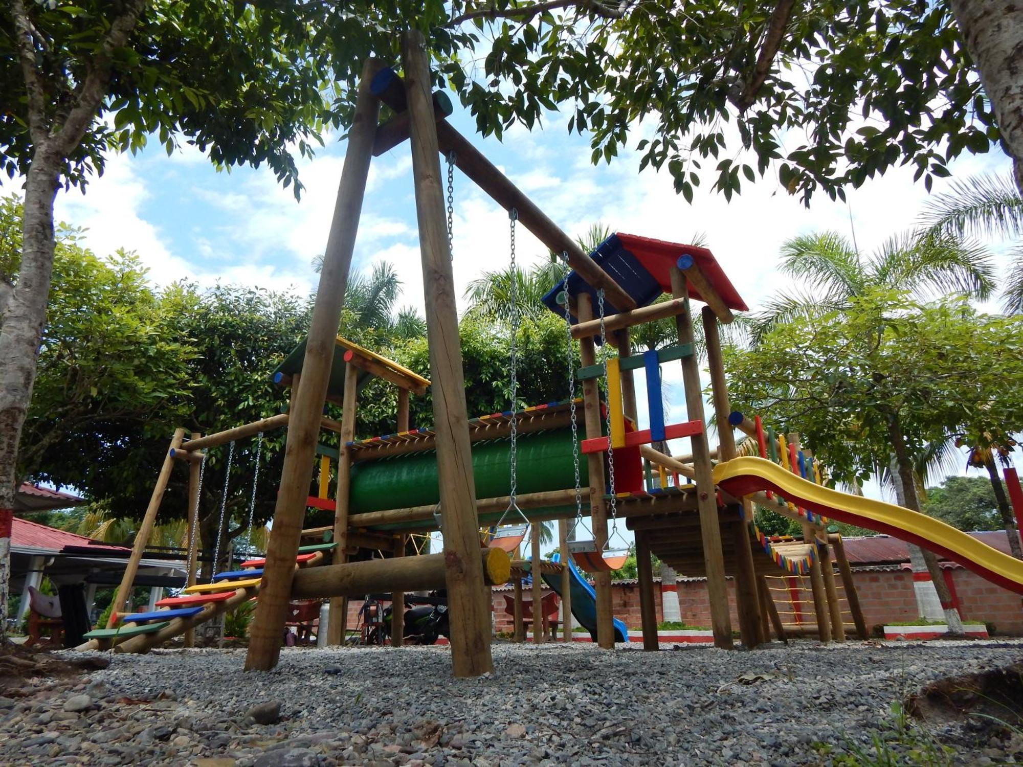 Hotel Campestre Las Palmas Sas Villavicencio Buitenkant foto