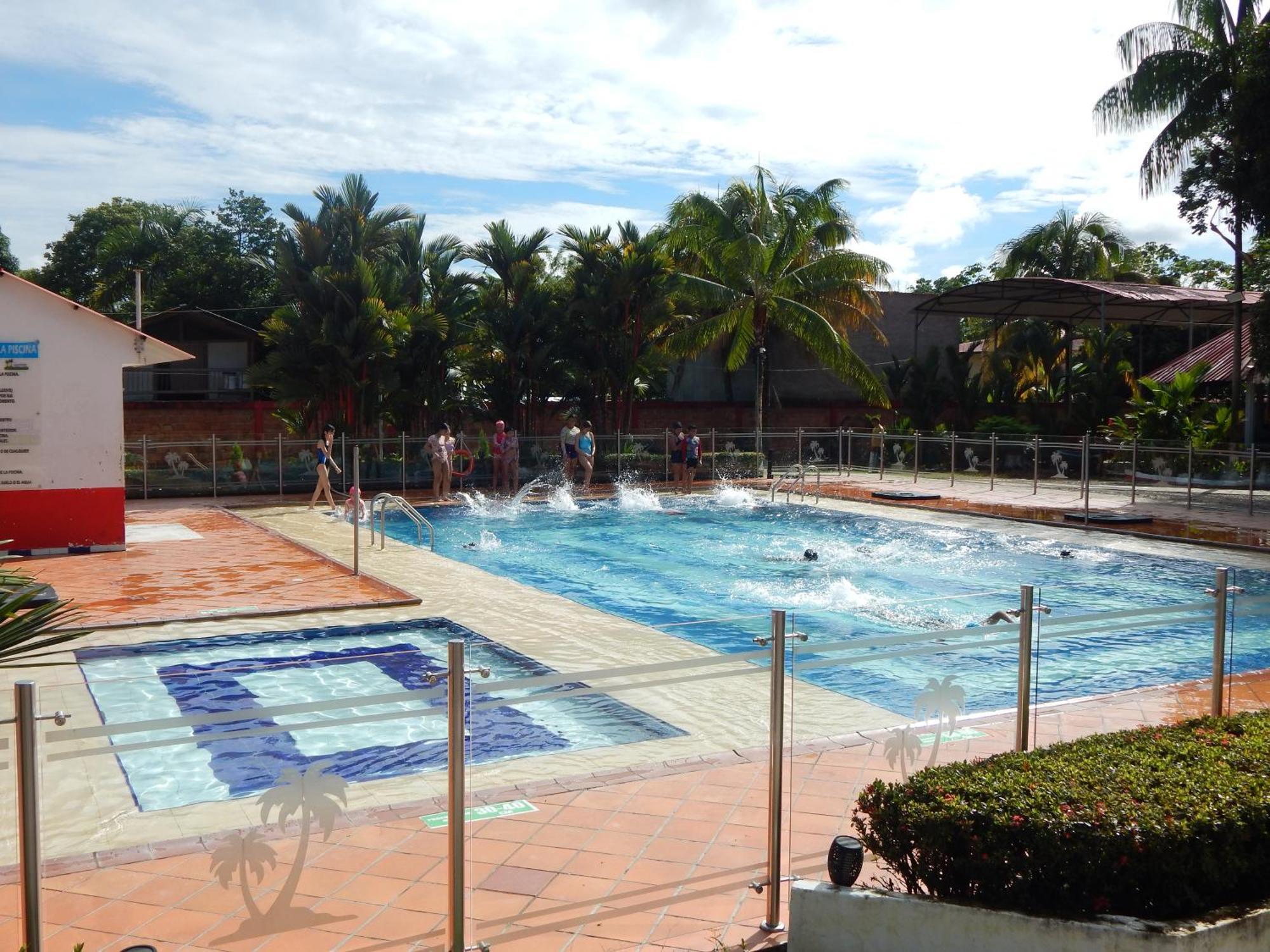 Hotel Campestre Las Palmas Sas Villavicencio Buitenkant foto