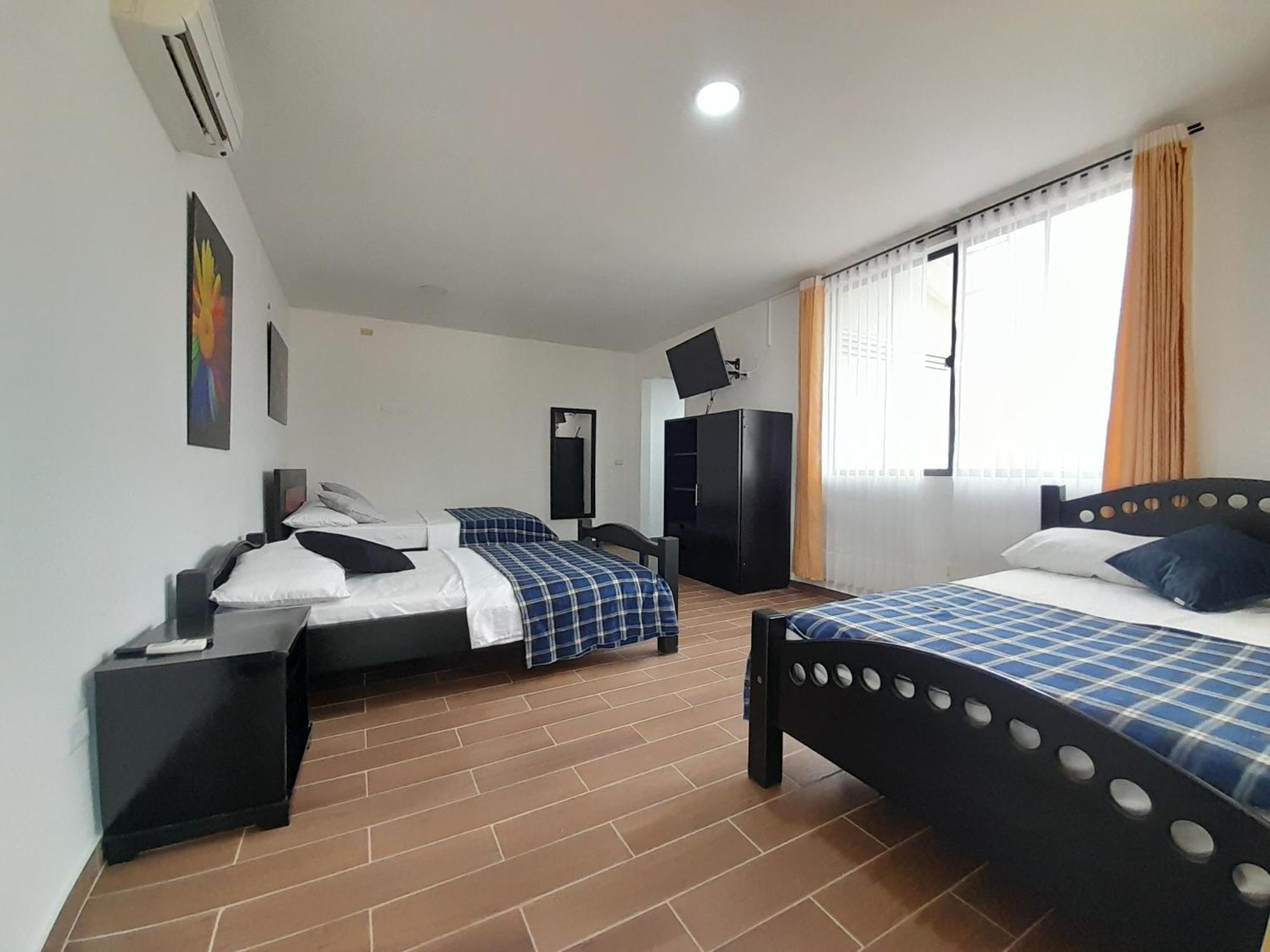 Hotel Campestre Las Palmas Sas Villavicencio Buitenkant foto