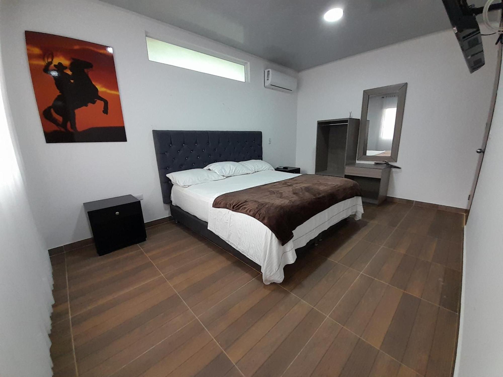 Hotel Campestre Las Palmas Sas Villavicencio Buitenkant foto