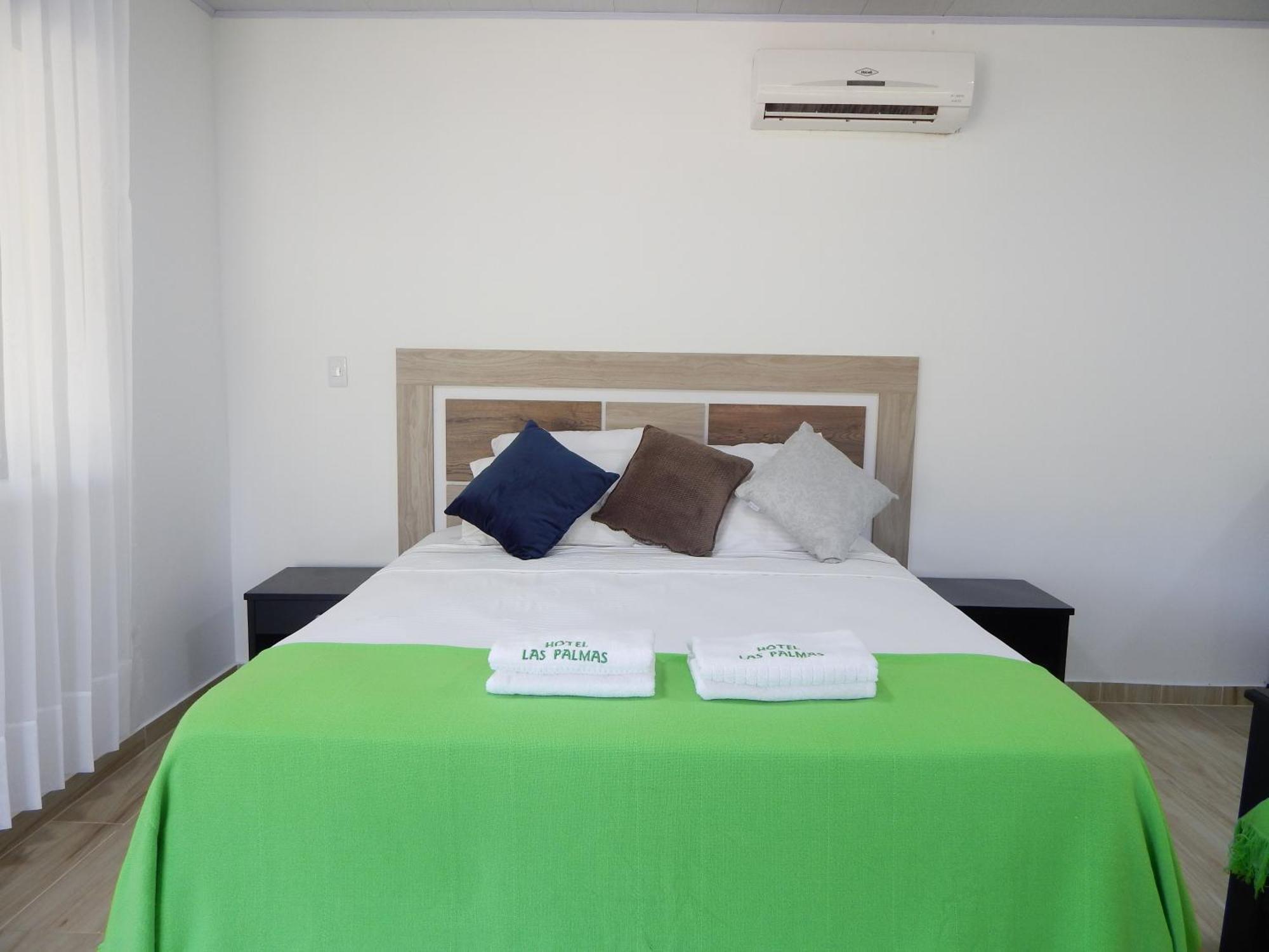 Hotel Campestre Las Palmas Sas Villavicencio Buitenkant foto